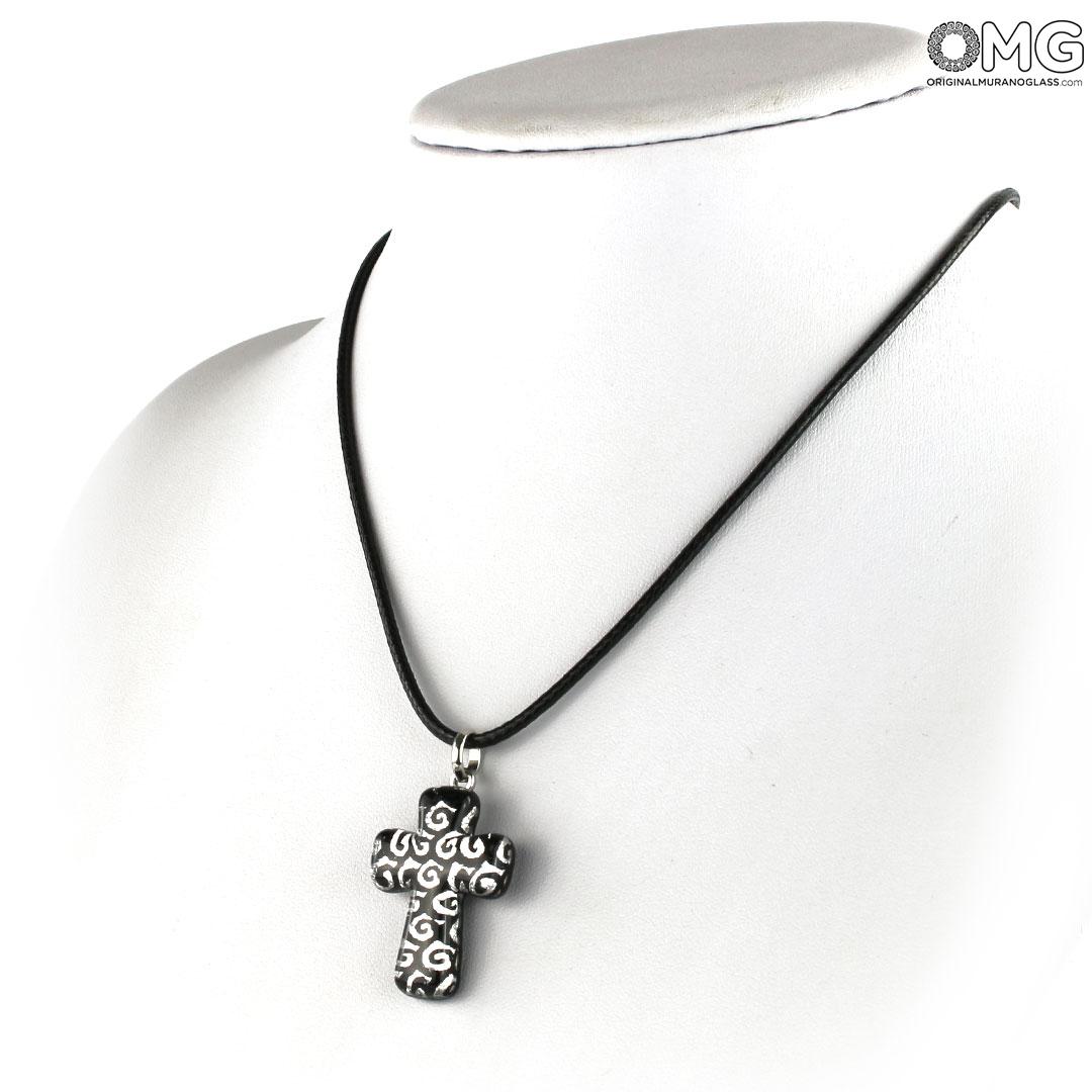 Murano Glass Pendant Necklace Handmade Silver Leaf Made in Italy