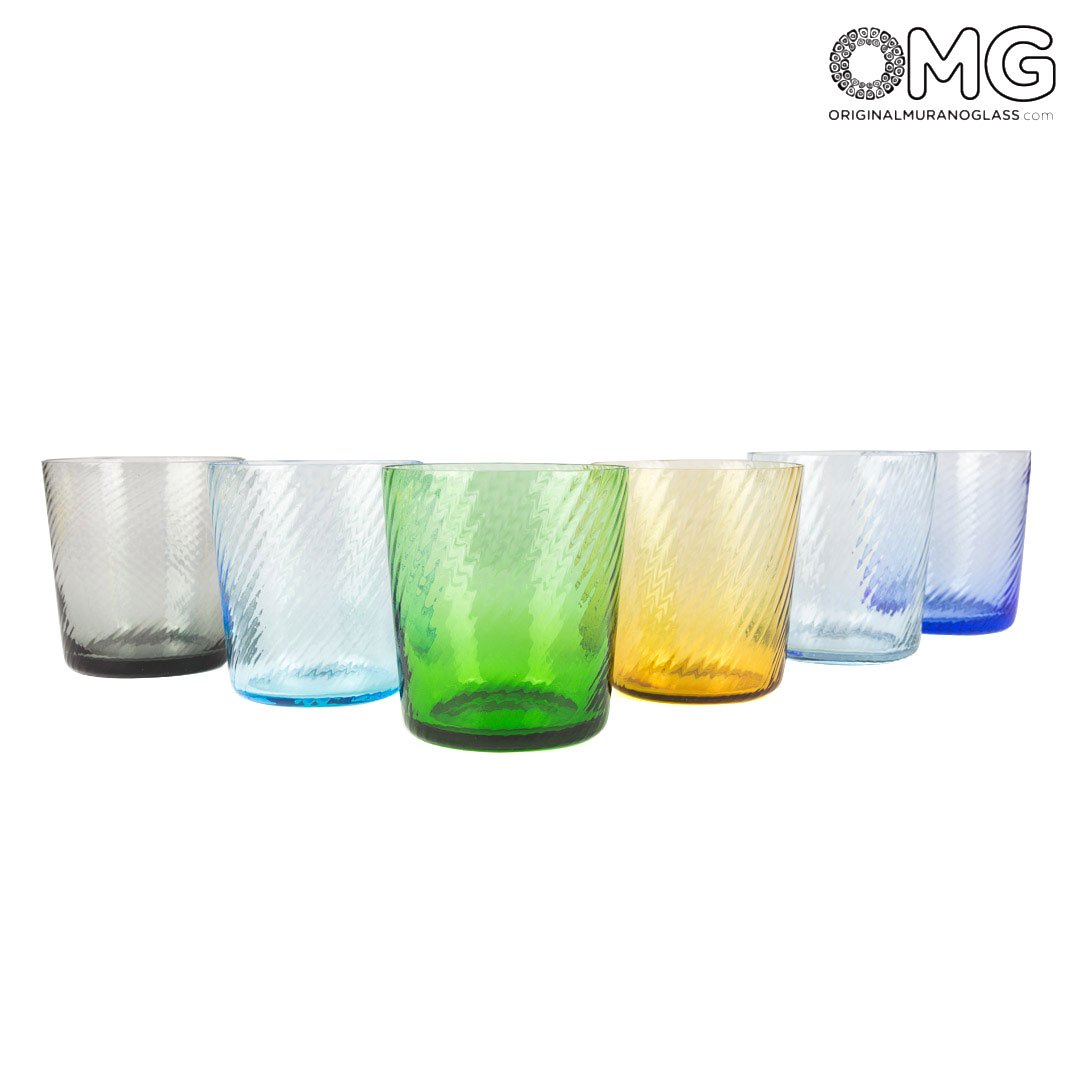 https://www.originalmuranoglass.com/images/stories/virtuemart/product/drinking_glass_low_twisted_tumbler_set_murano_glass.jpg