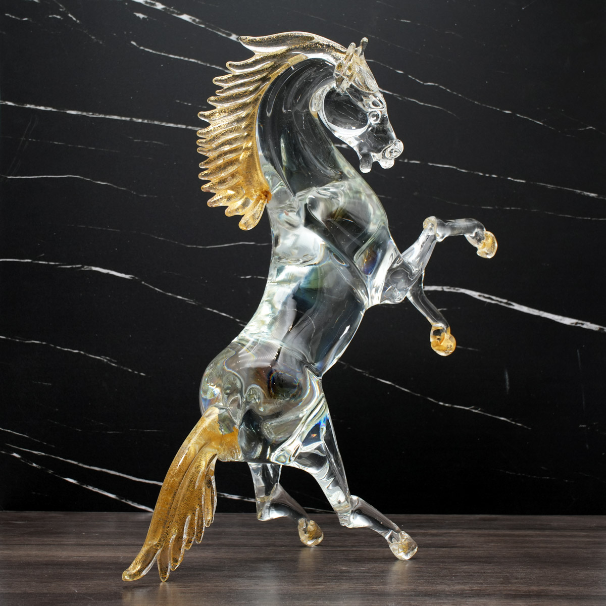 Cheval en verre de Murano avec de l'or 24 carats