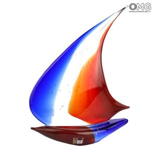 帆船の風-ガラスの彫刻