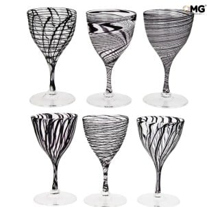 Glasses_black_spiral_sbruffi_original_murano_glass_venetian_omg_italy21