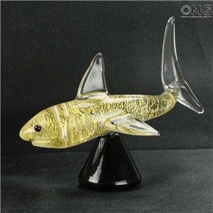 gold_shark_with_black_base_nero_1