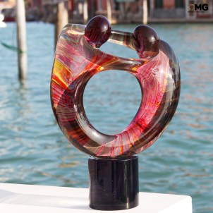 love_dance_hug_sculpture_chalcedony_original_ Murano_glass_venetian