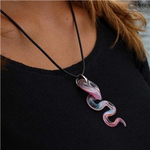 pink_snake_pendant_murano_glass_external
