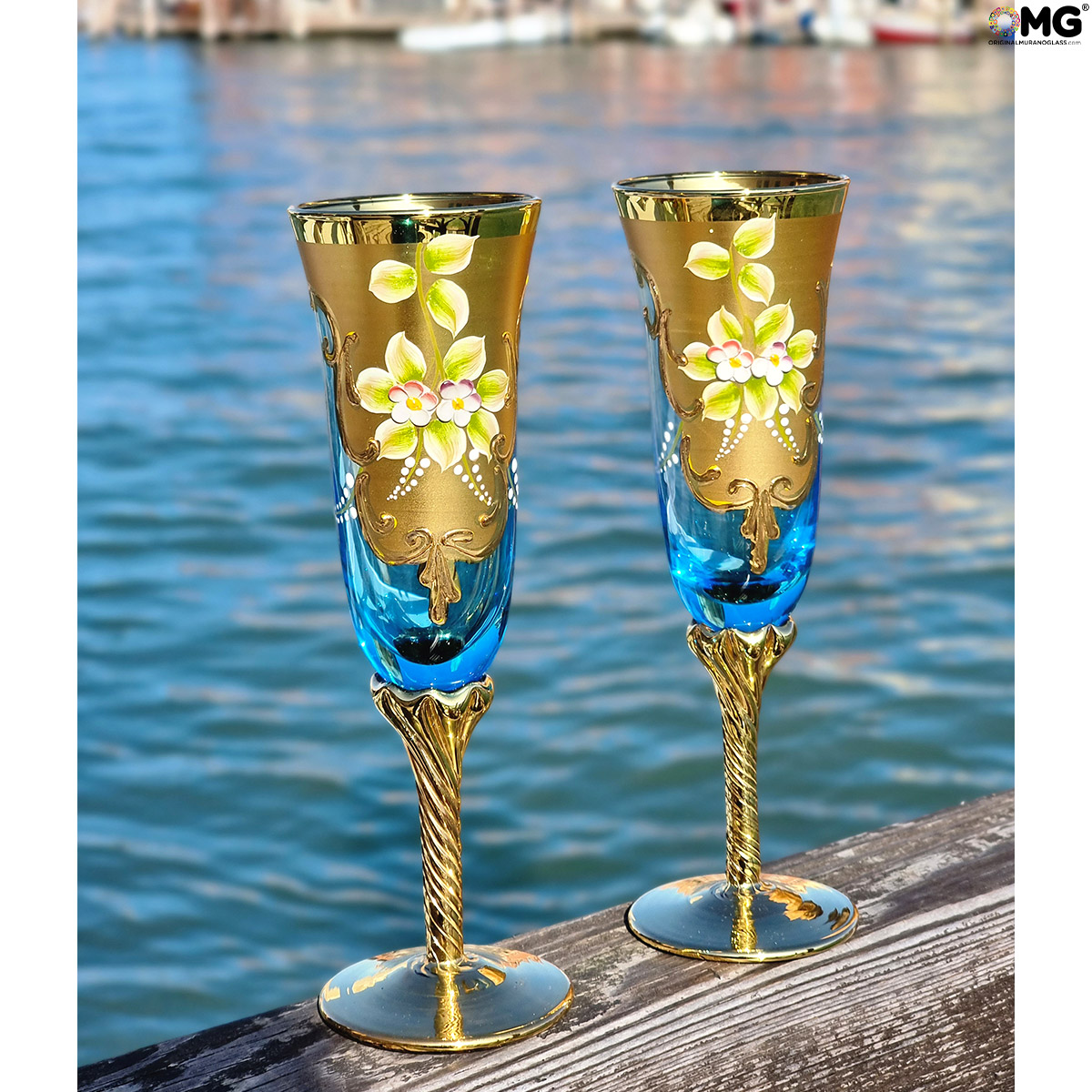 Cristalleria, Bicchieri, Tipetti, Calici e Caraffe: Set di 2 bicchieri Tre  fuochi Flute celeste - vetro di Murano originale - omg