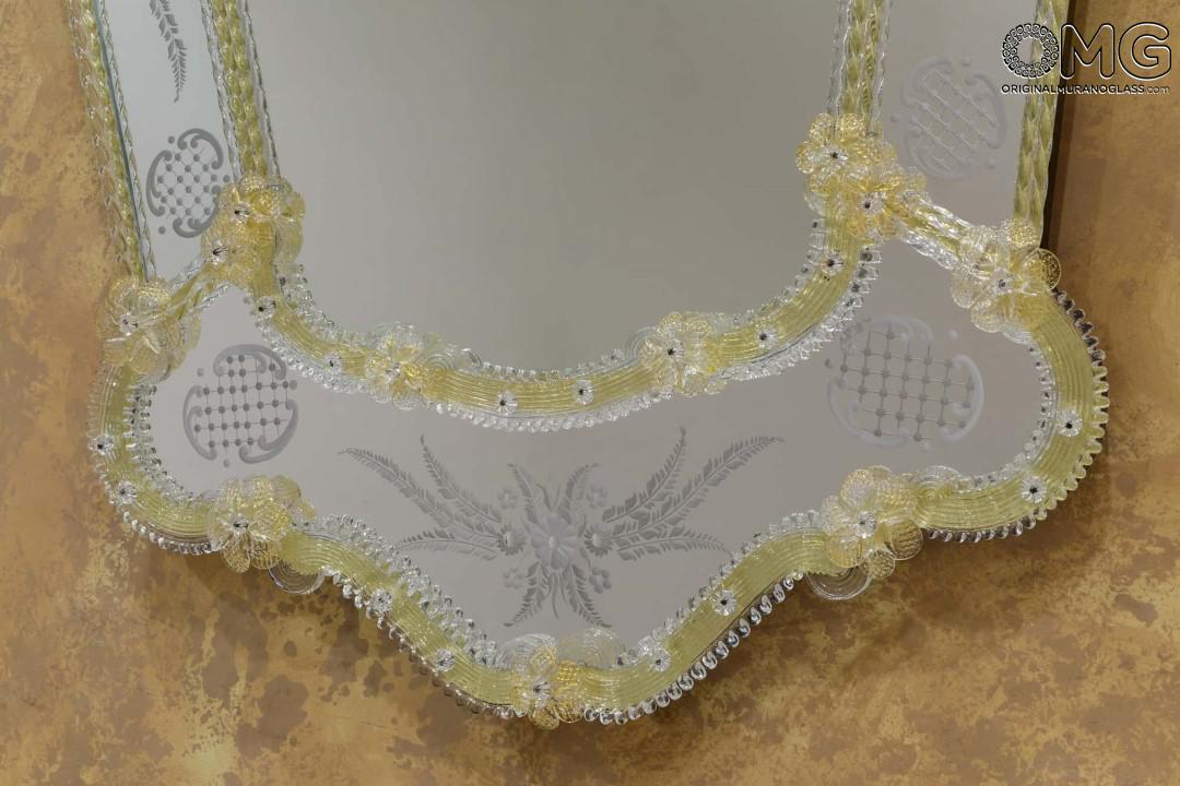 Plafoniere Vetro Murano Prezzi : Filippo specchio veneziano vetro di murano e oro