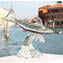 Squalo su base - Scultura in Calcedonio - Vetro di Murano Originale OMG