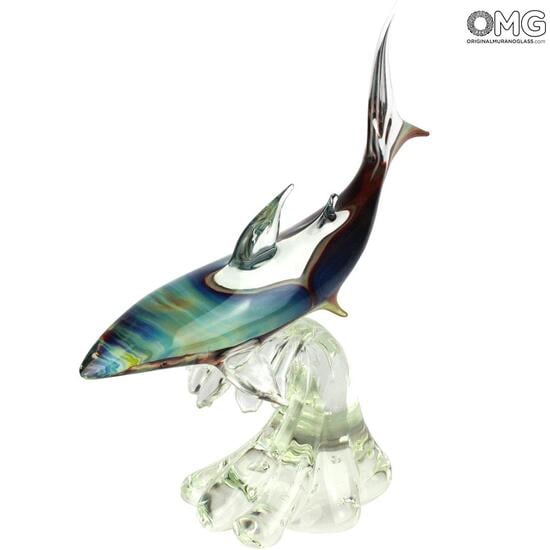 chalcedony_shark_on_base_original_murano_glass_1.jpg