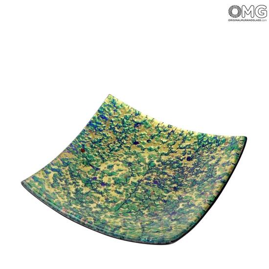 centerpiece_fusedglass_plate_1.jpg