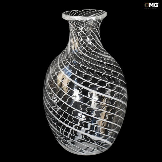 Vase_filigree_white_original_murano_glass_omg.jpg_1