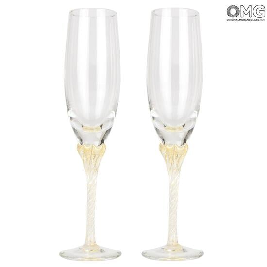 Wine_flute_murano_glass_couple_omg_glasses