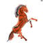 الحصان الهائج متعدد الألوان - سيينا - زجاج مورانو الأصلي OMG