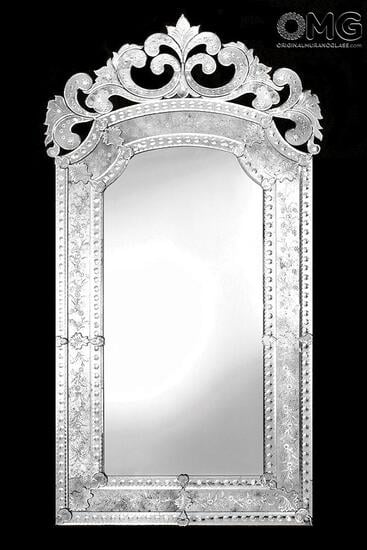 mirror_venetian_omg_murano_glass_mirror_orso.jpg